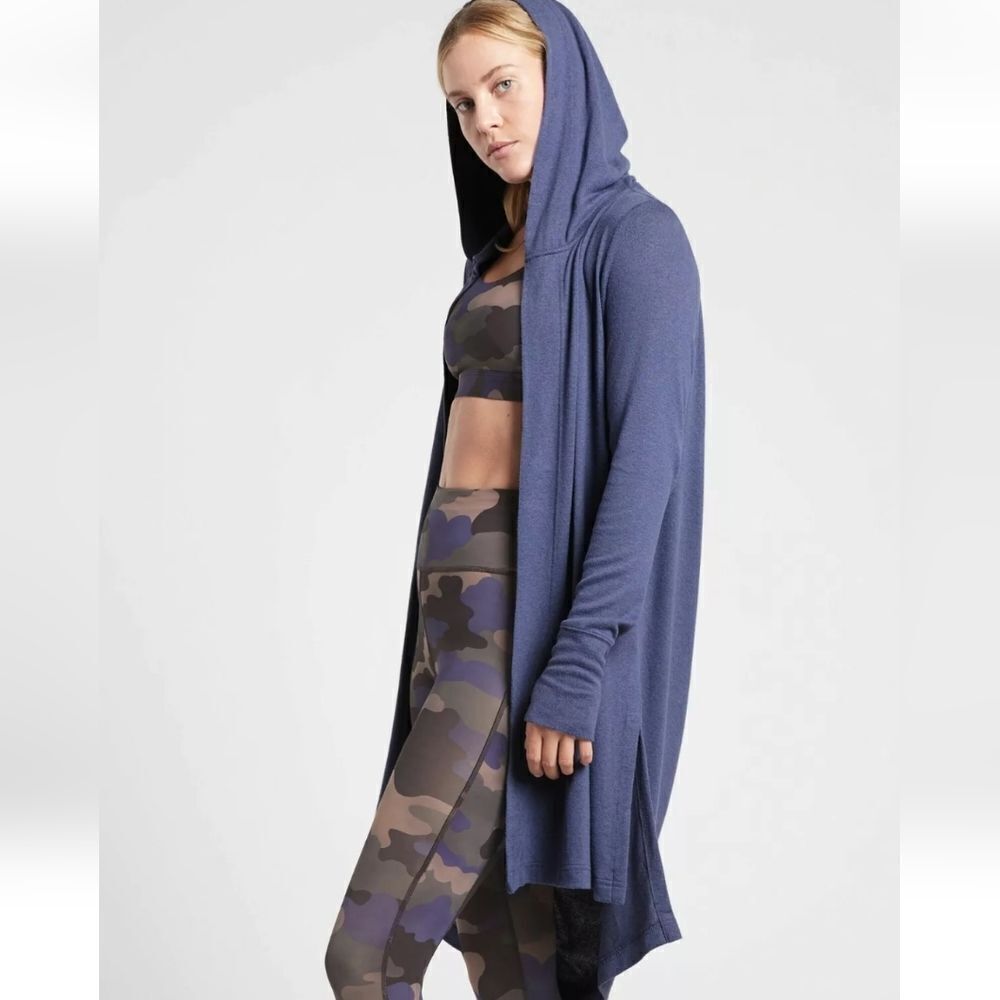Athleta Harmony Wrap Swept Away Size Medium